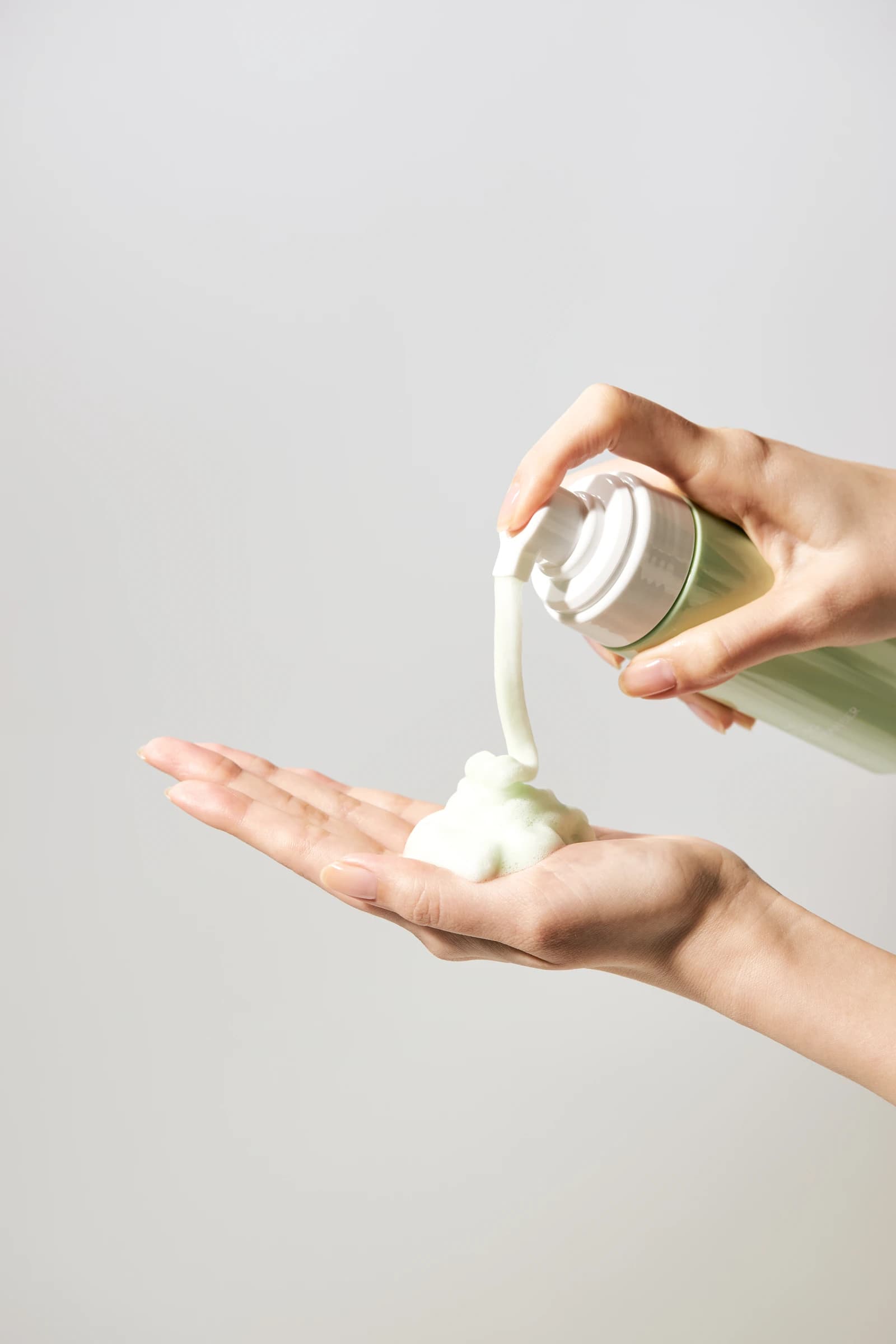Jeju Yuja Balancing Bubble Cleanser